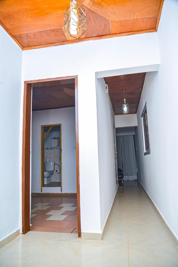 Appartement Meuble 2 Chambres Avec Salle De Bain - 1 Salon - 1E Cuisine - La Concorde - Quartier Nkomkana Yaoundé Eksteriør billede